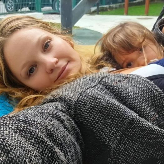 Parece Mal amamentar em Público